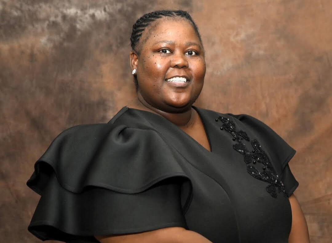 Dr Zukiswa Mqolomba